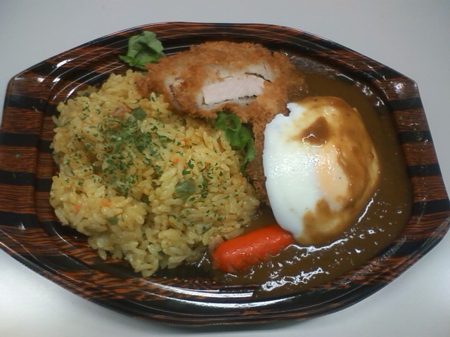 カツカレー・ドライカレープレート