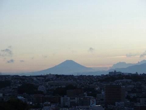 上大岡から富士山