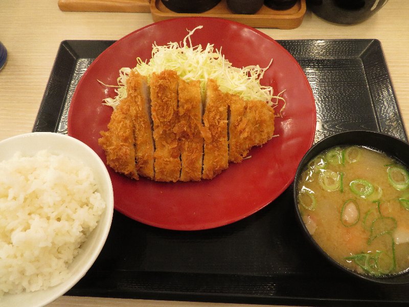 ロースかつ定食