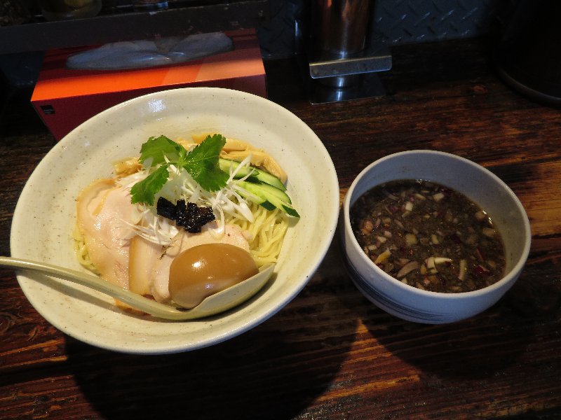 冷やし煮干つけ麺