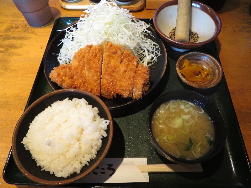 ロースかつ定食