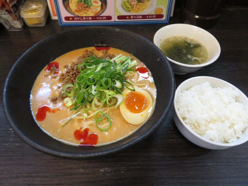 冷やし担々麺
