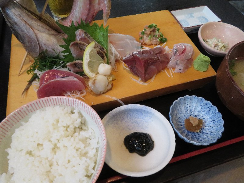 刺身盛合せ定食